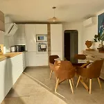 Domaine Lumistella Apartamento